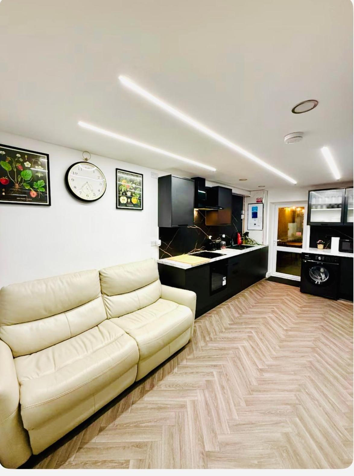Birmingham City Centre- 9 Bed House With Free Parking Bagian luar foto